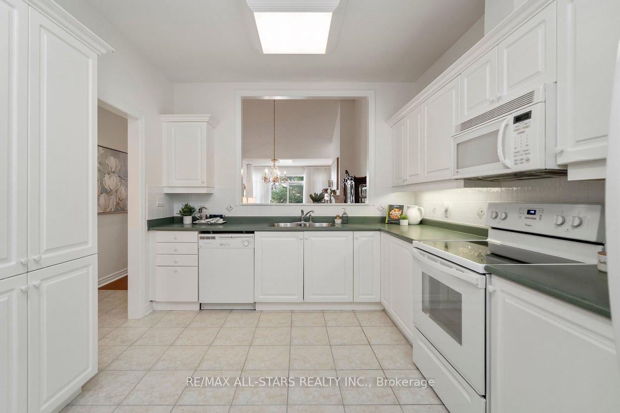 21 Wave Hill Way, Markham, ON L6E 1J2, Markham ON, L6E 1J2