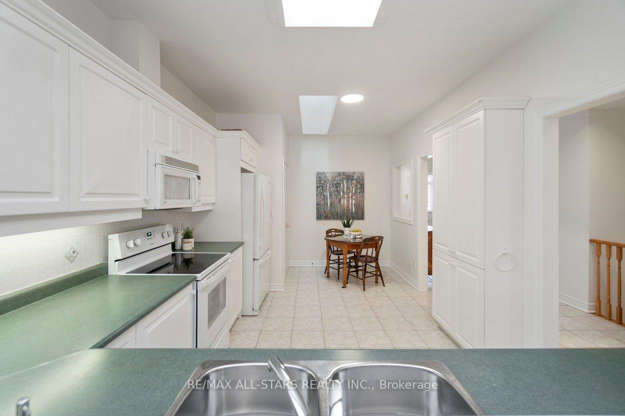 21 Wave Hill Way, Markham, ON L6E 1J2, Markham ON, L6E 1J2