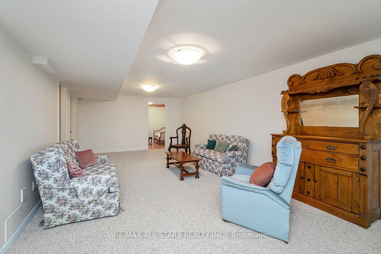 21 Wave Hill Way, Markham, ON L6E 1J2, Markham ON, L6E 1J2