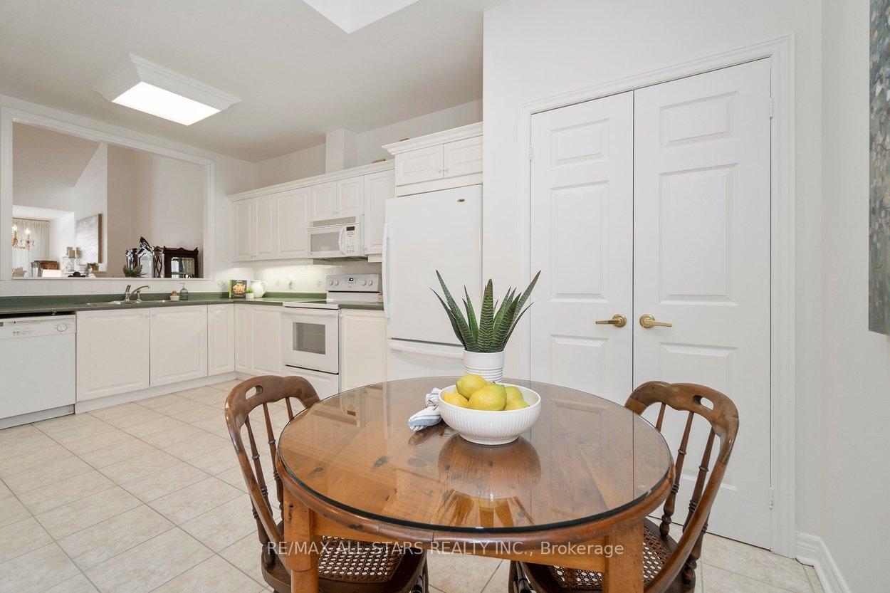 21 Wave Hill Way, Markham, ON L6E 1J2, Markham ON, L6E 1J2