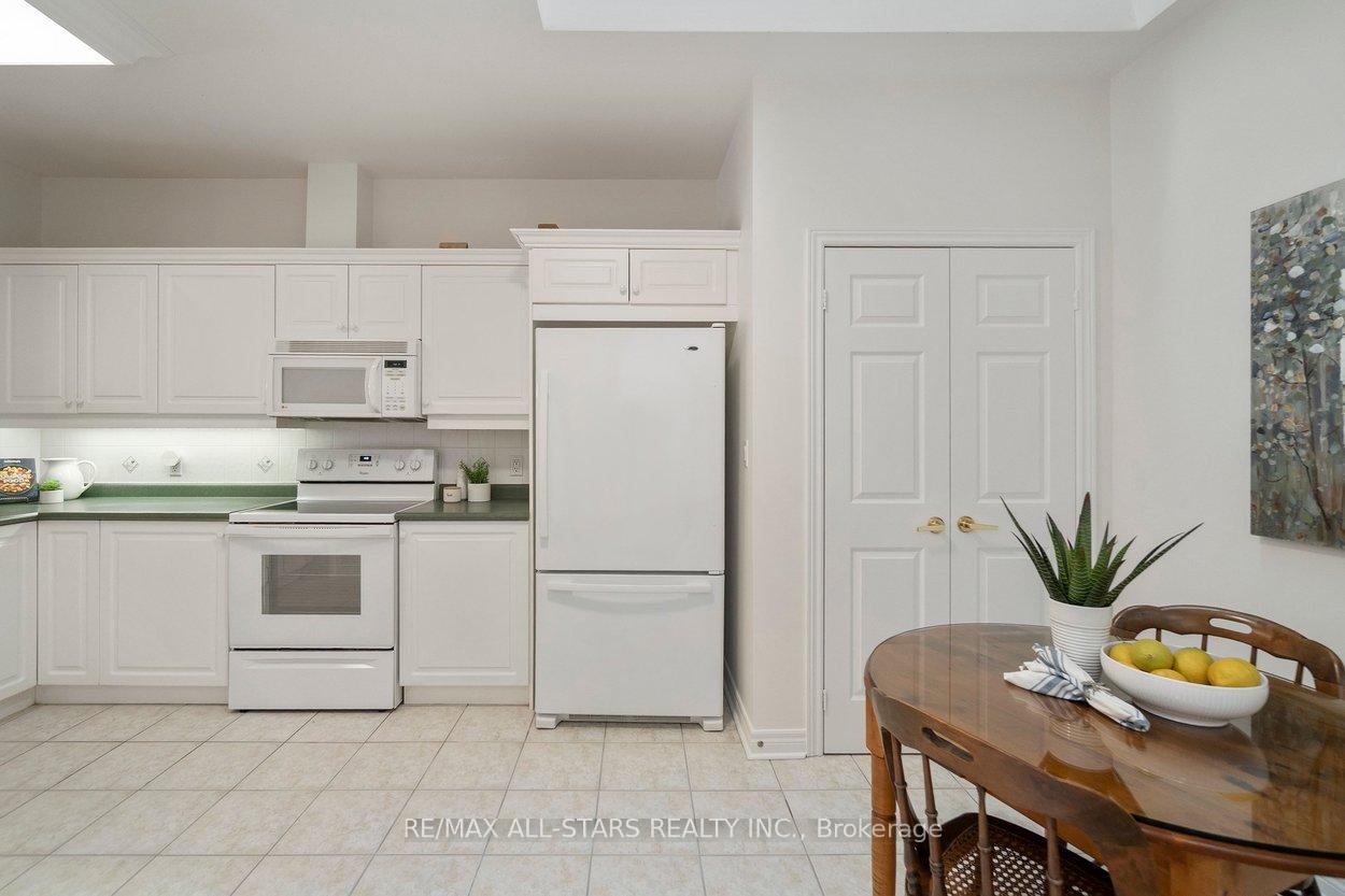 21 Wave Hill Way, Markham, ON L6E 1J2, Markham ON, L6E 1J2