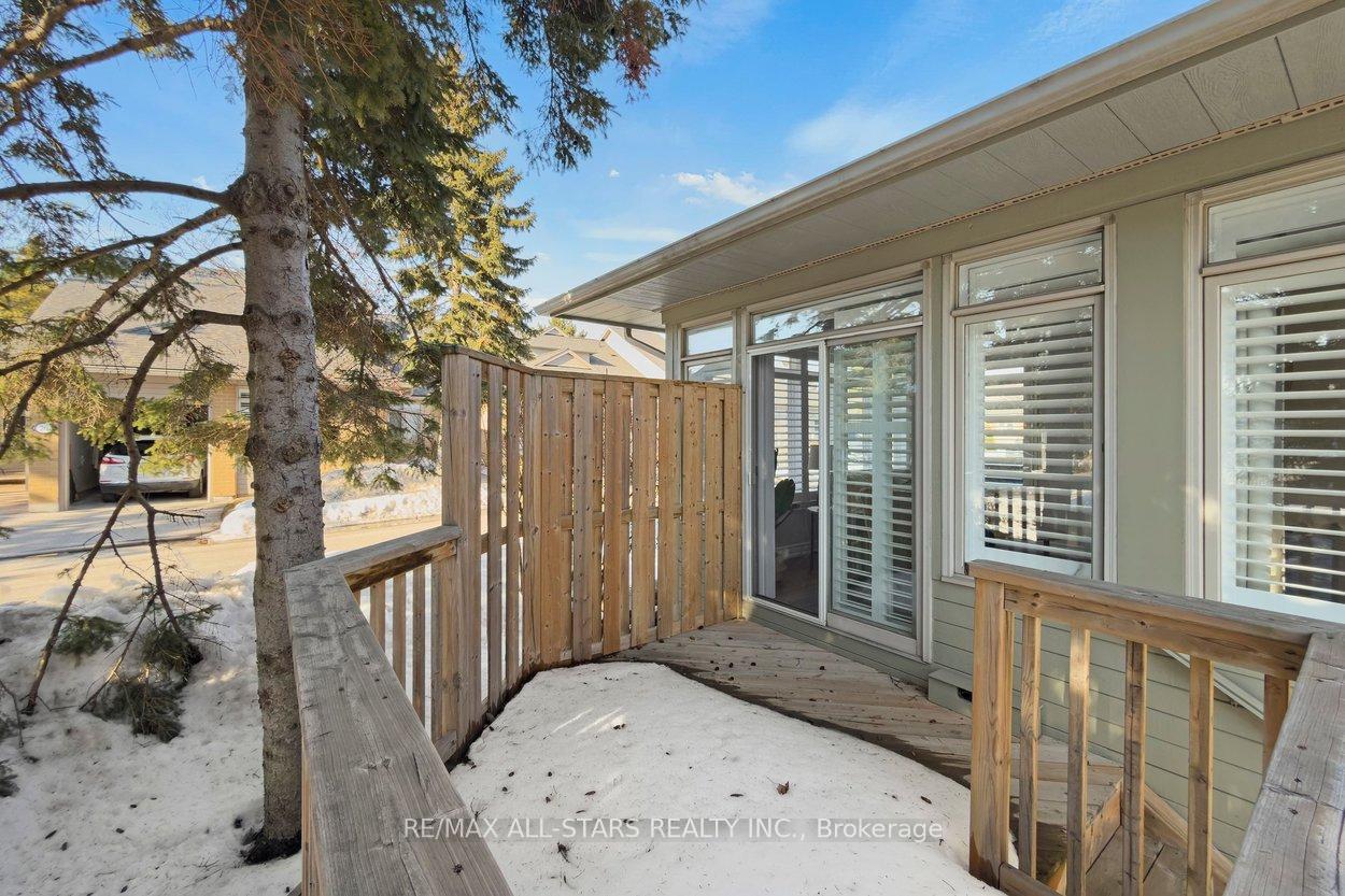 1 Christina Falls Way, Markham, ON L6E 1B4, Markham ON, L6E 1B4