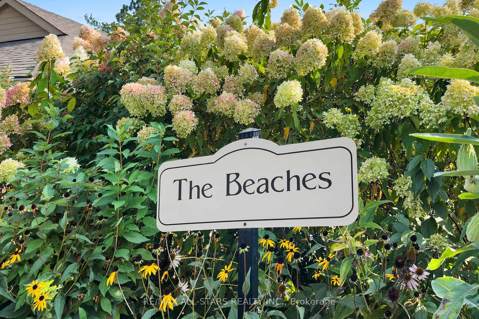 30 Blue Heron Beach Way