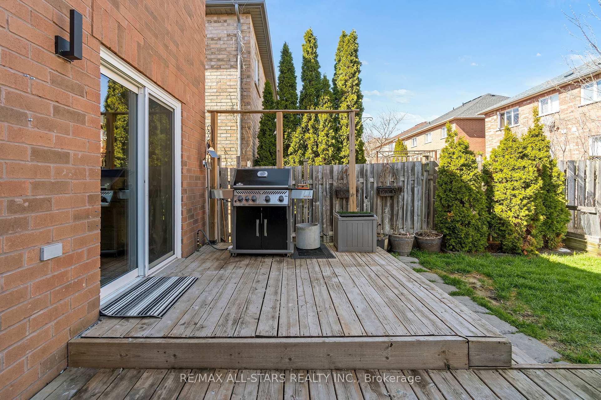 825 Joe Persechini Drive