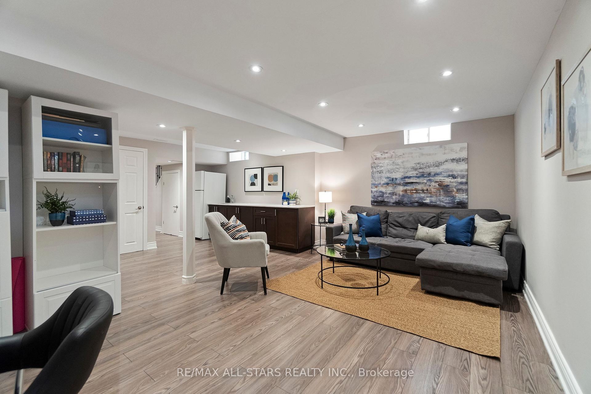 825 Joe Persechini Drive