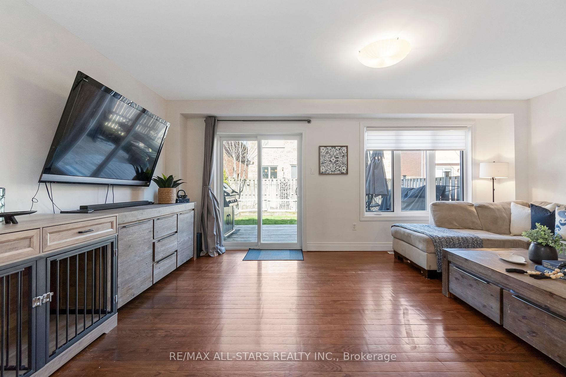 825 Joe Persechini Drive