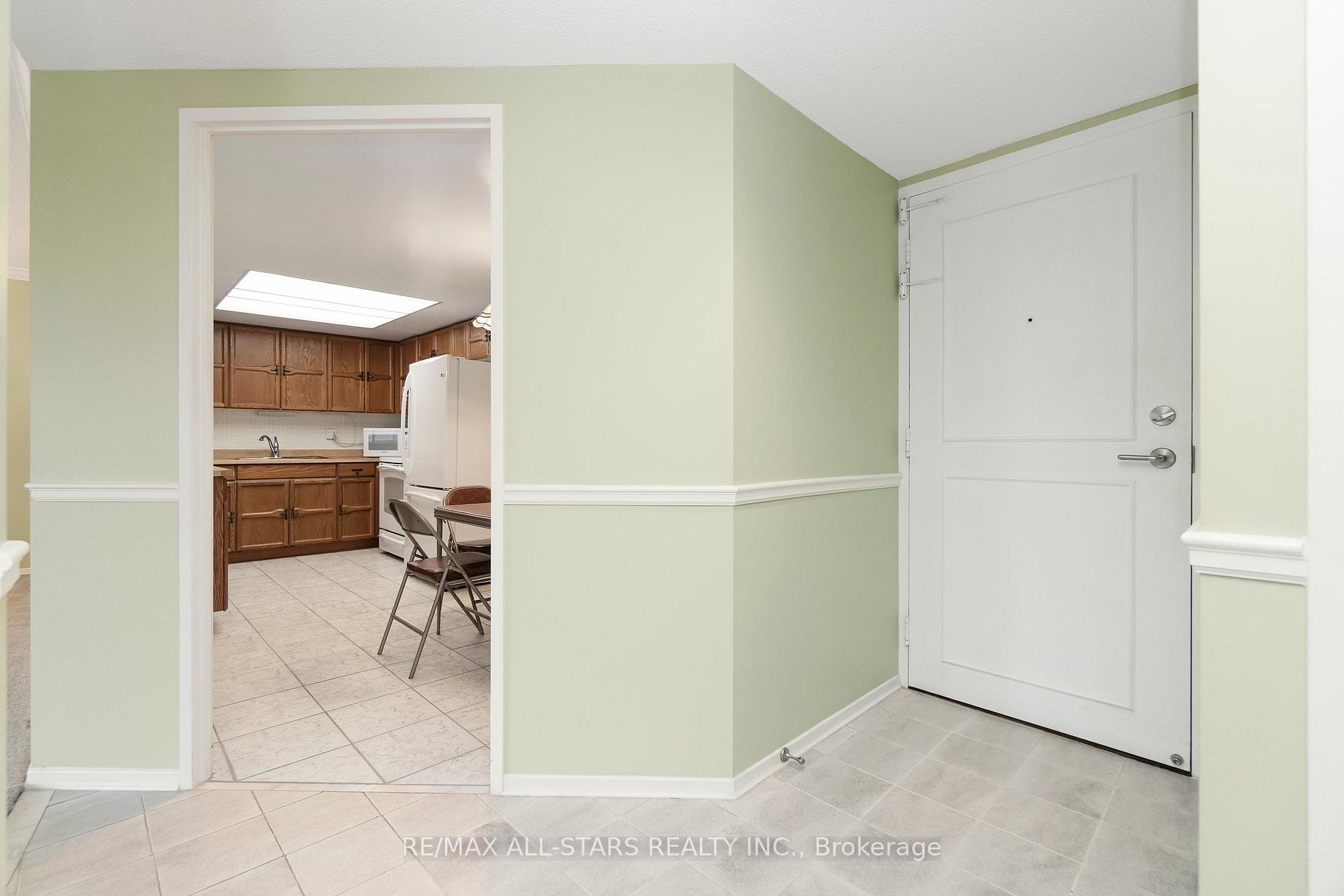 5 Weldrick Road W 506