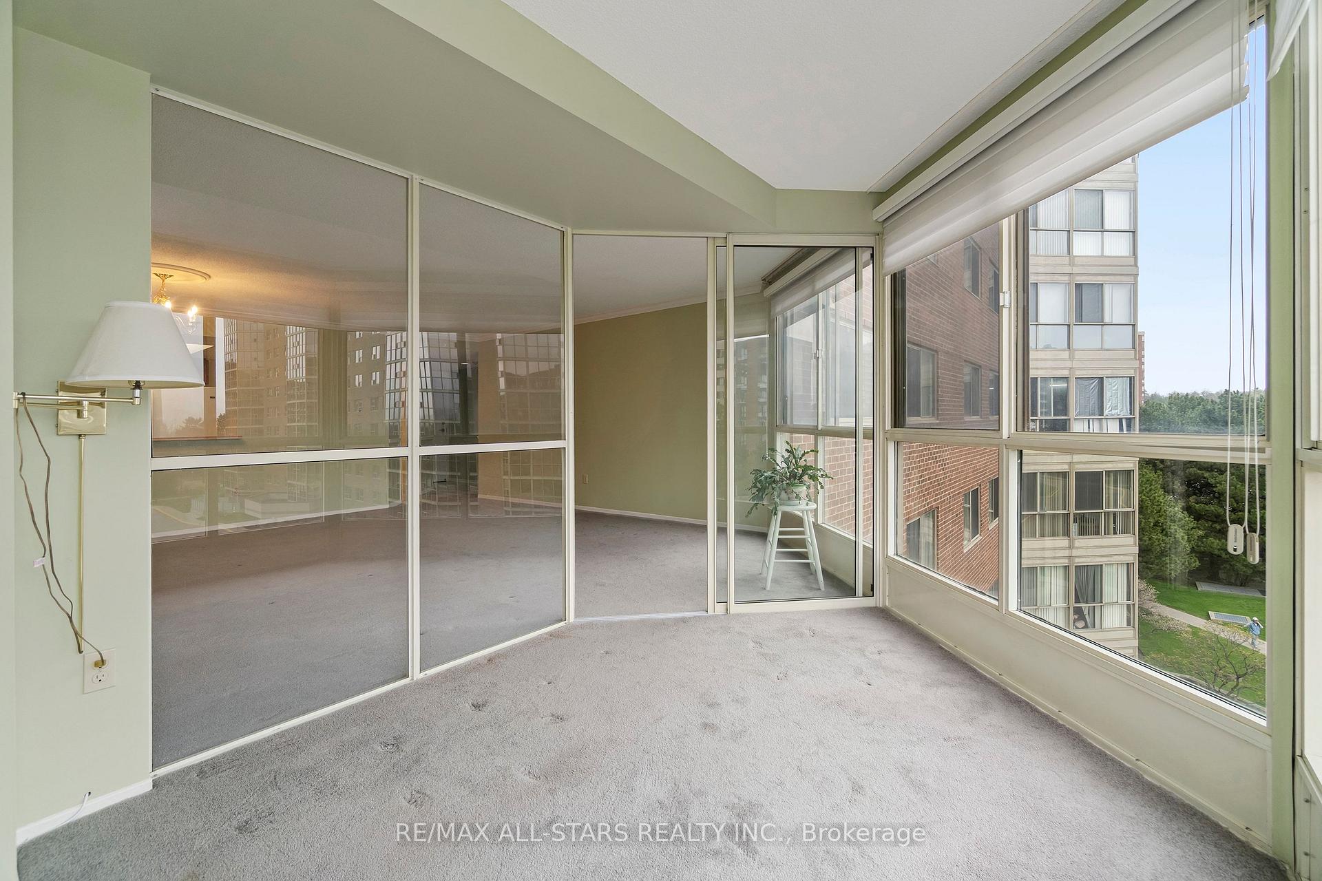 5 Weldrick Road W 506