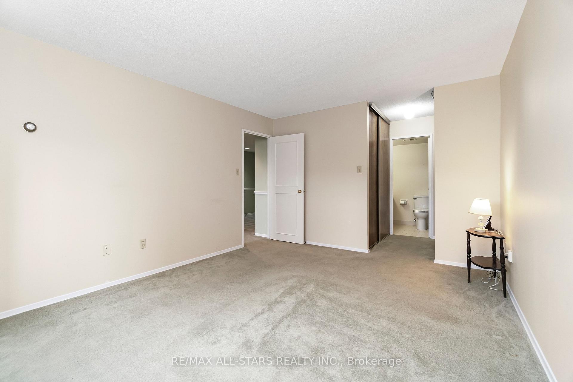 5 Weldrick Road W 506