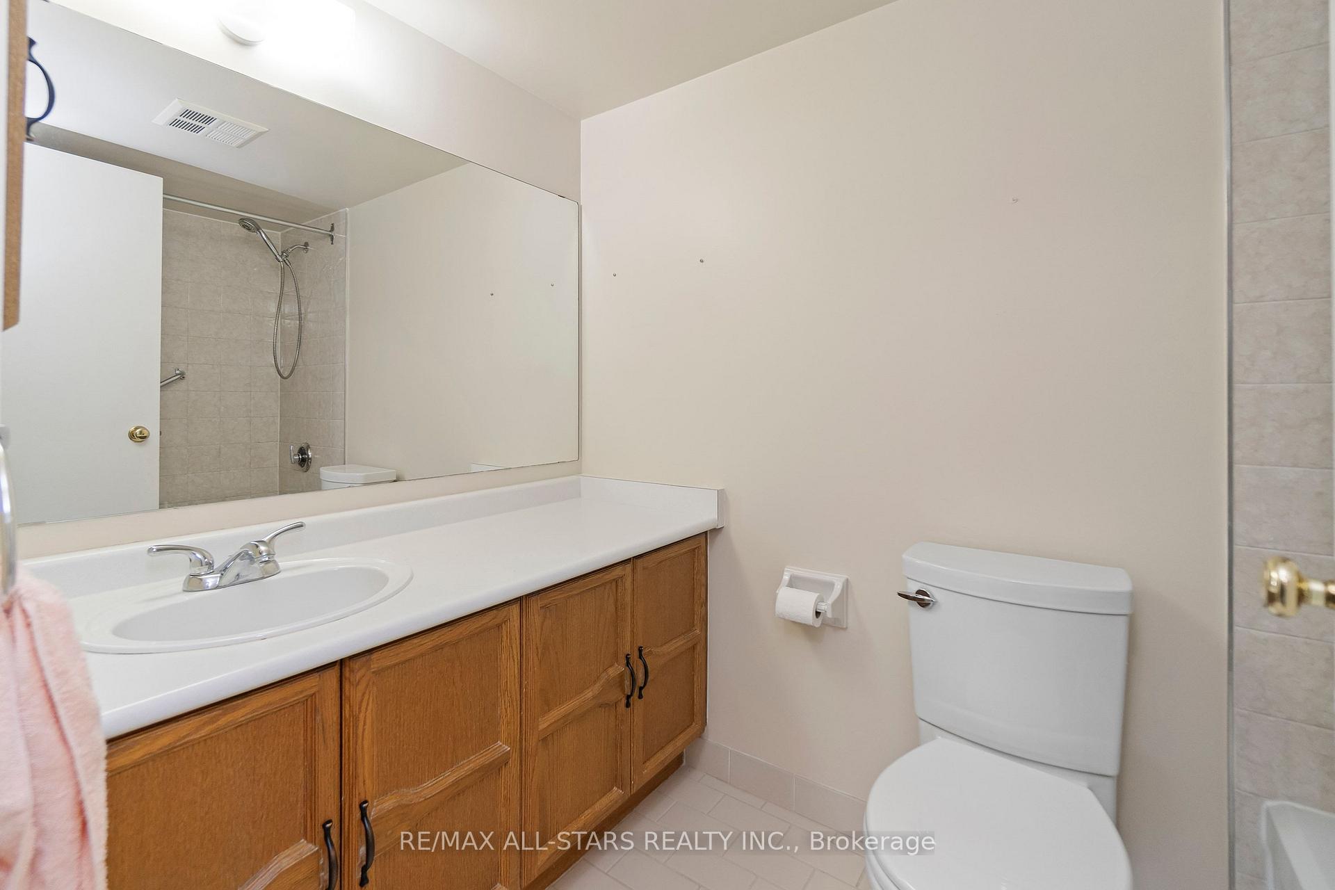 5 Weldrick Road W 506