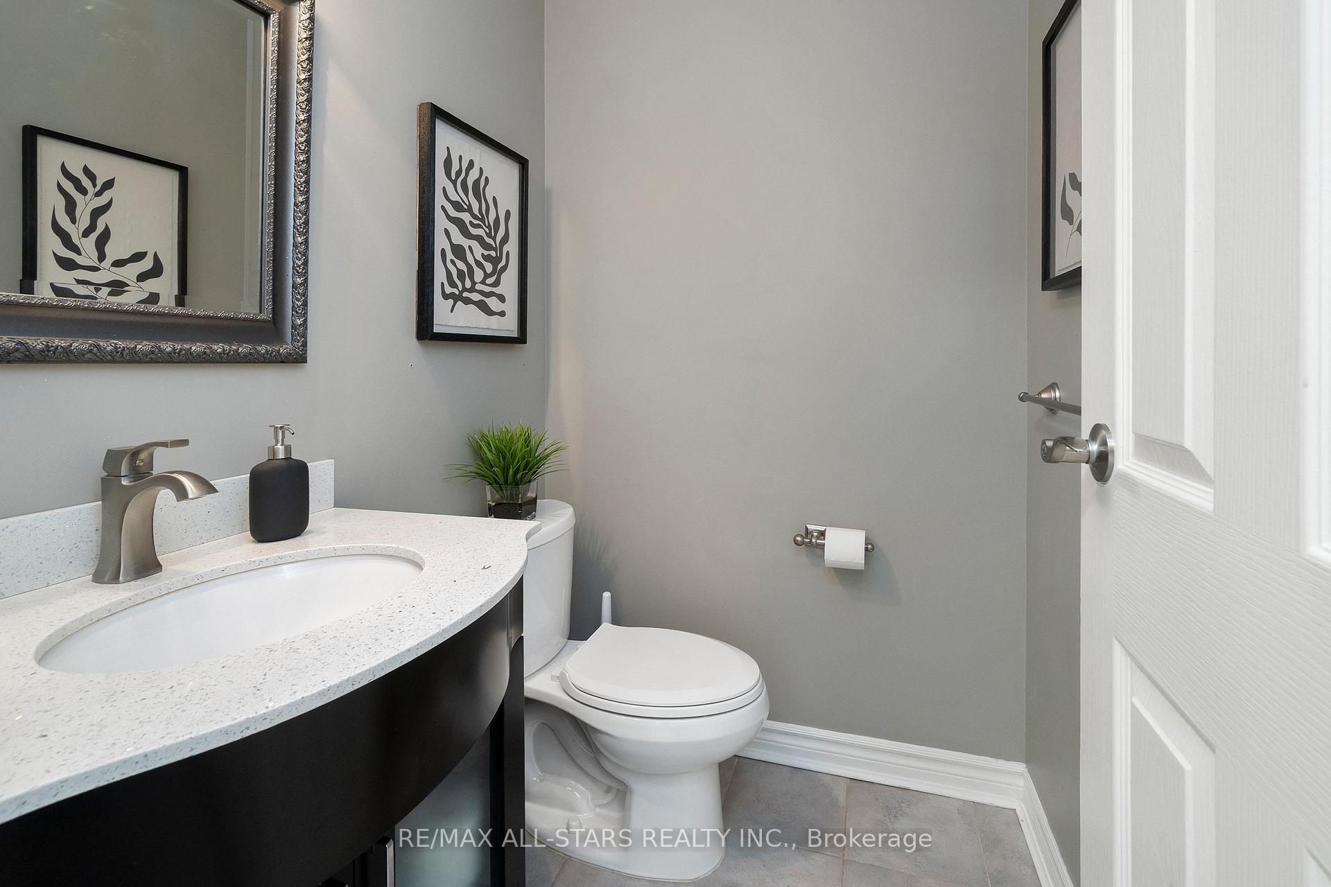 96 Tunney Crescent