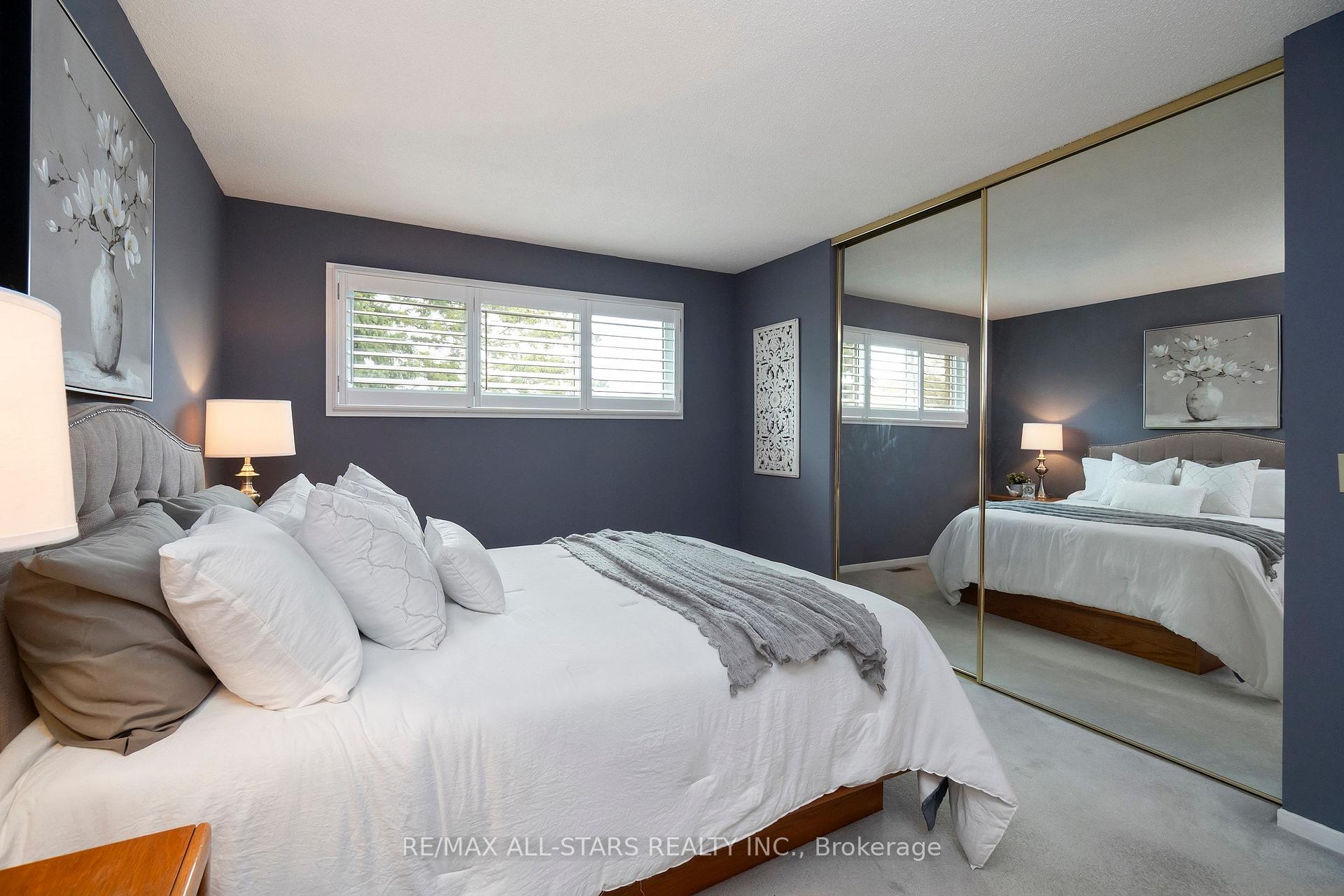 96 Tunney Crescent