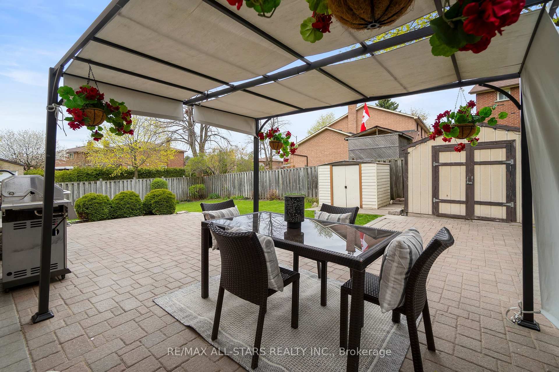 96 Tunney Crescent