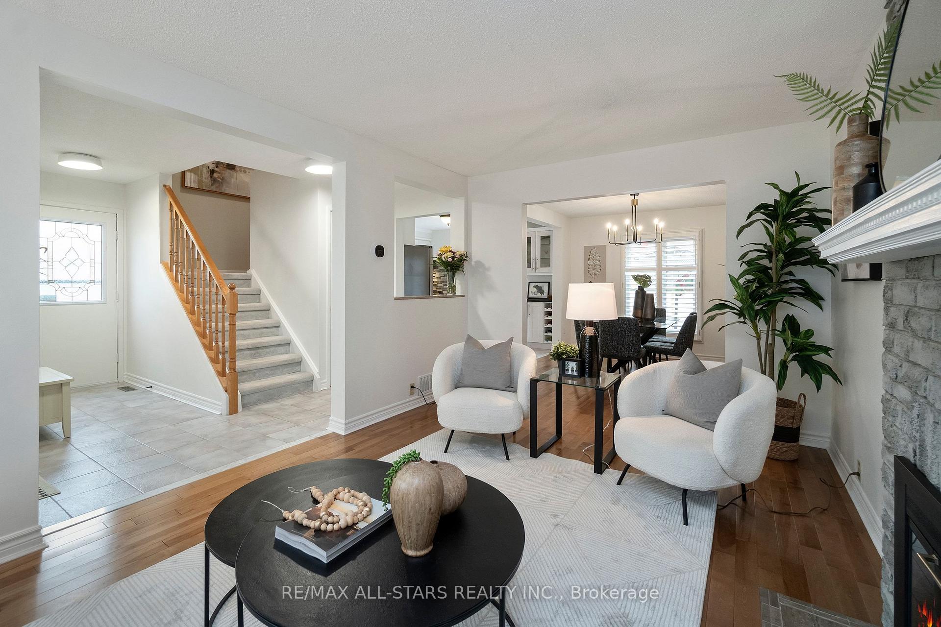 96 Tunney Crescent