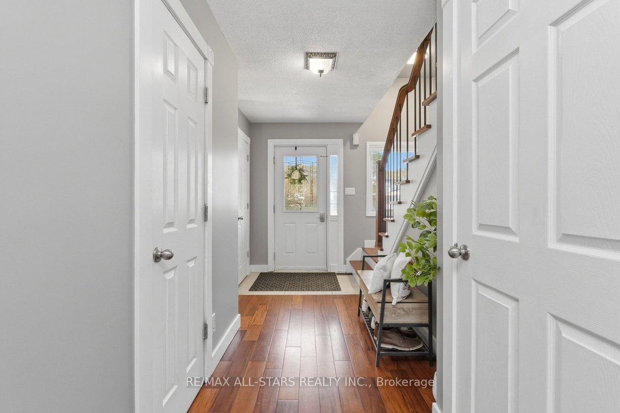 9 Tudor Place