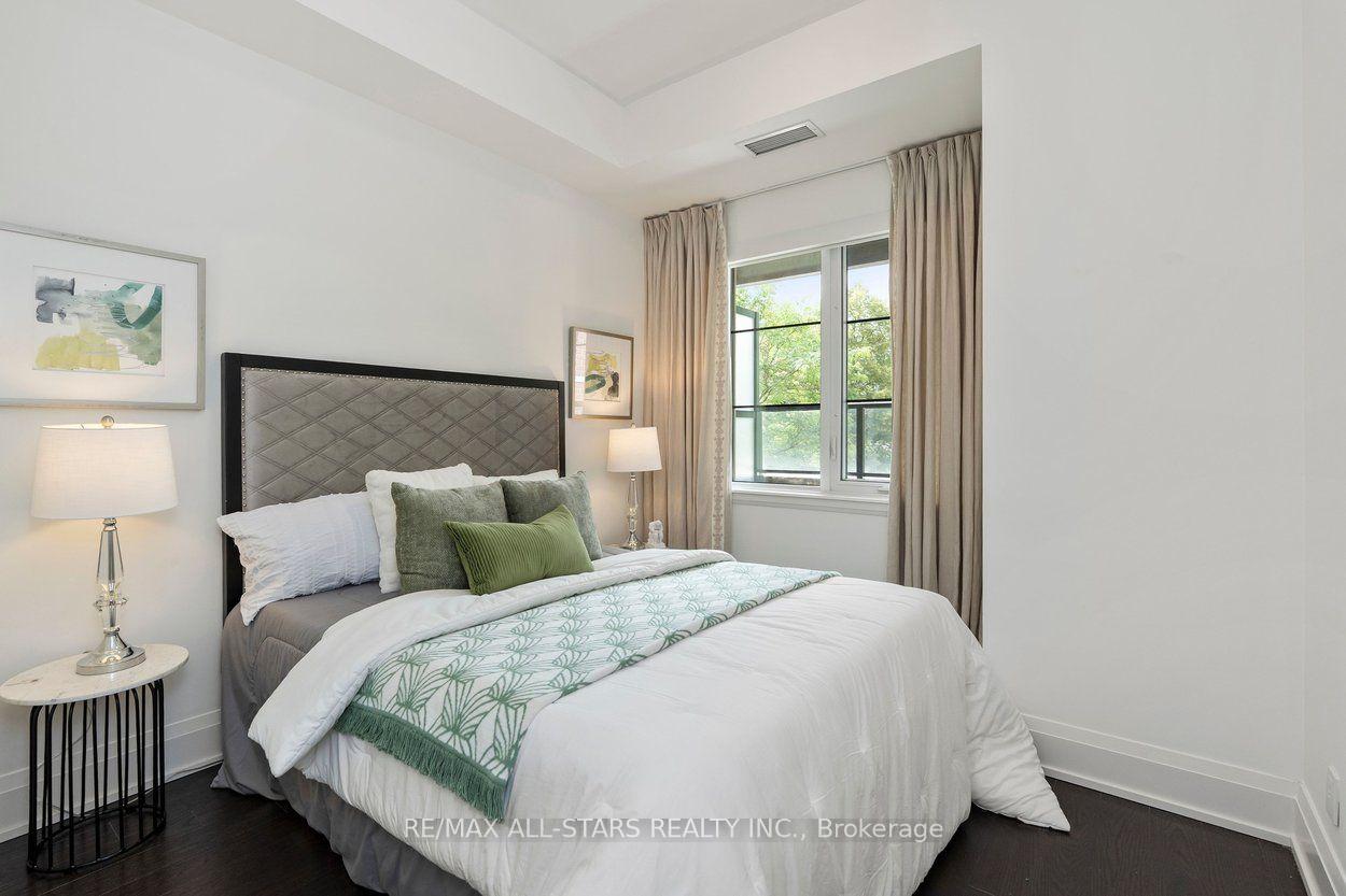 20 Fred Varley Drive 219