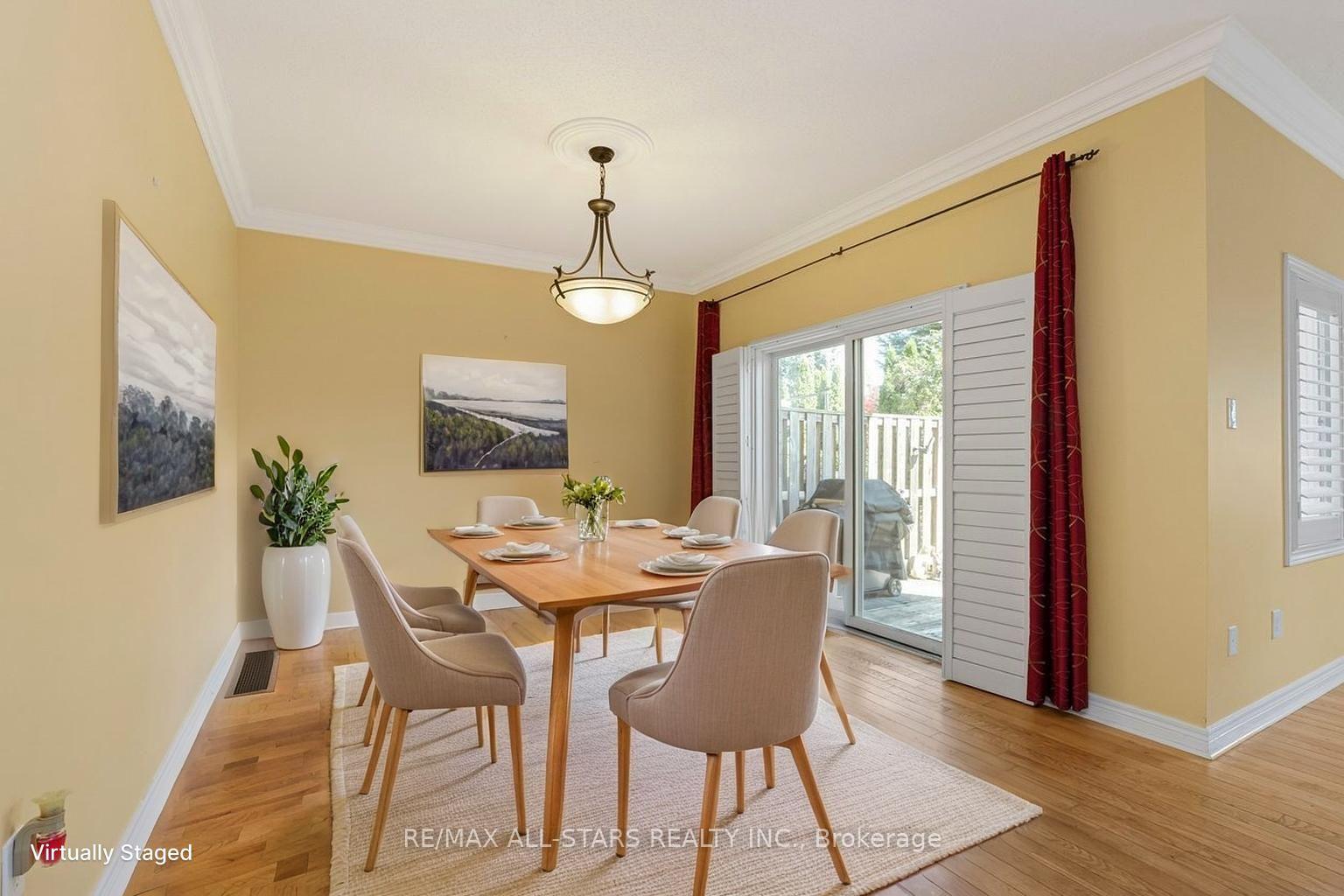 113 Louisbourg Way