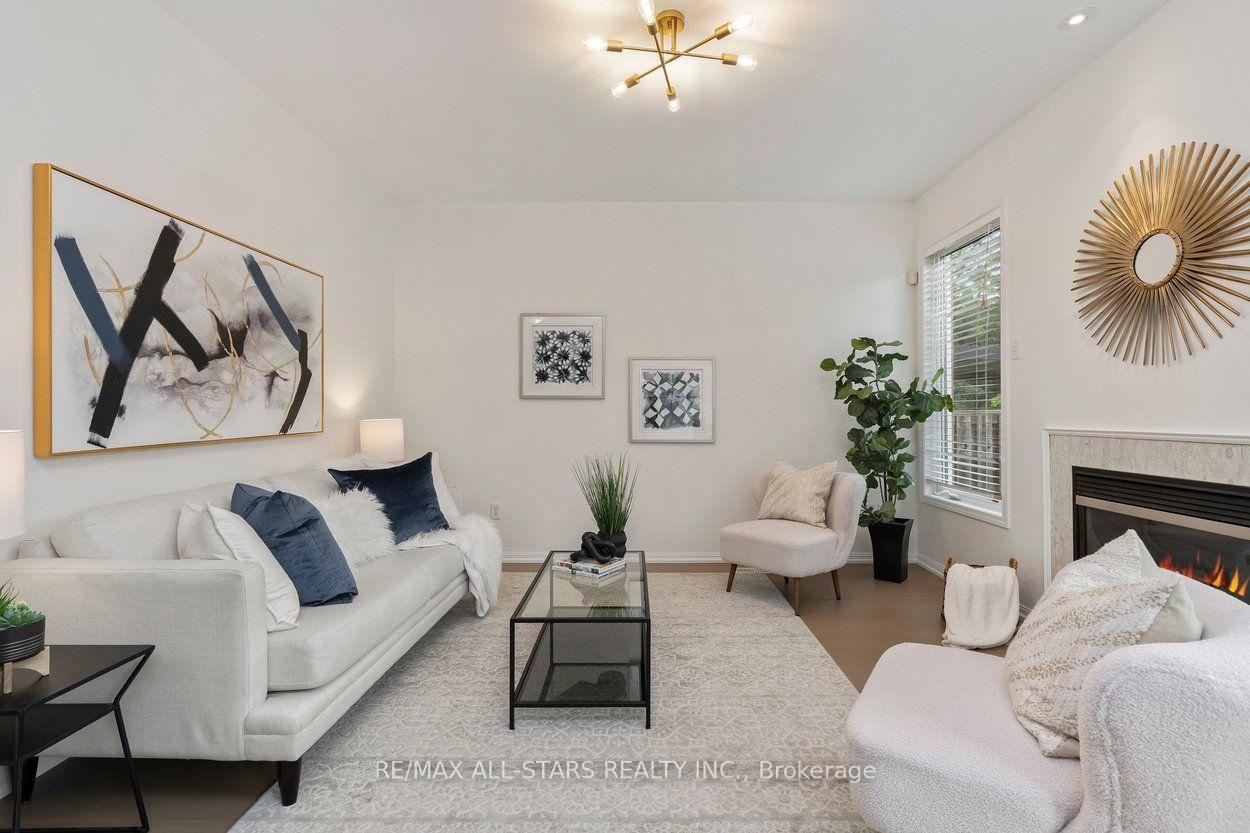 53 Fred Silvester Road