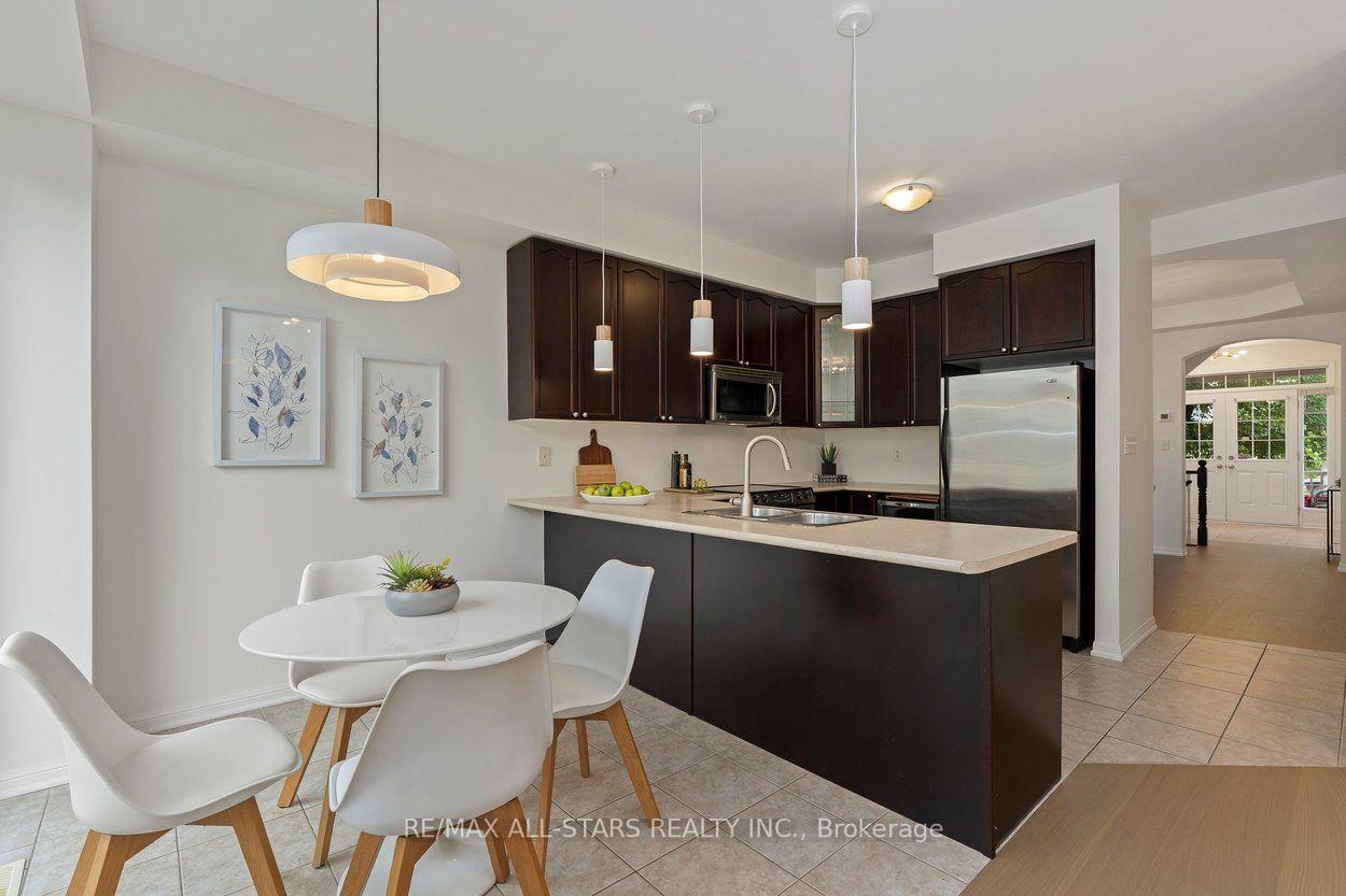 53 Fred Silvester Road