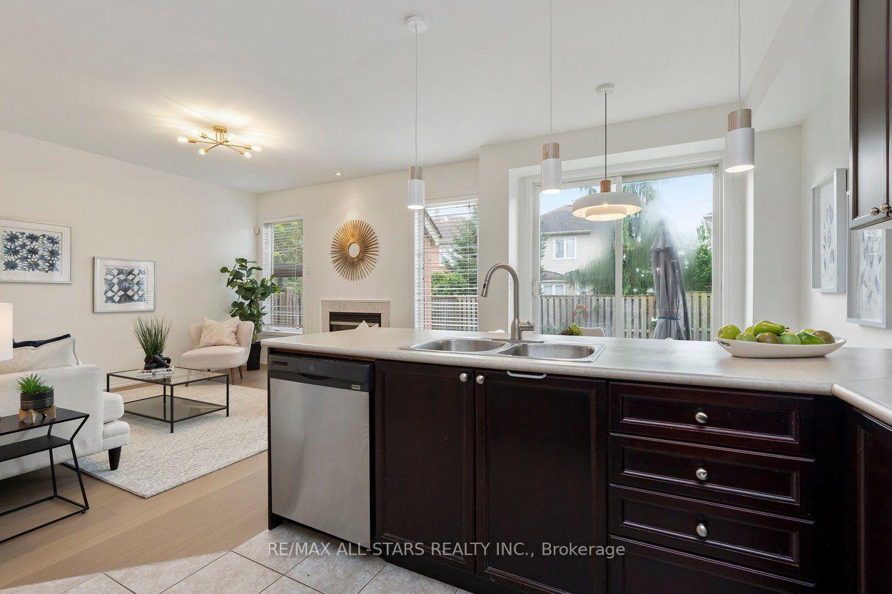 53 Fred Silvester Road