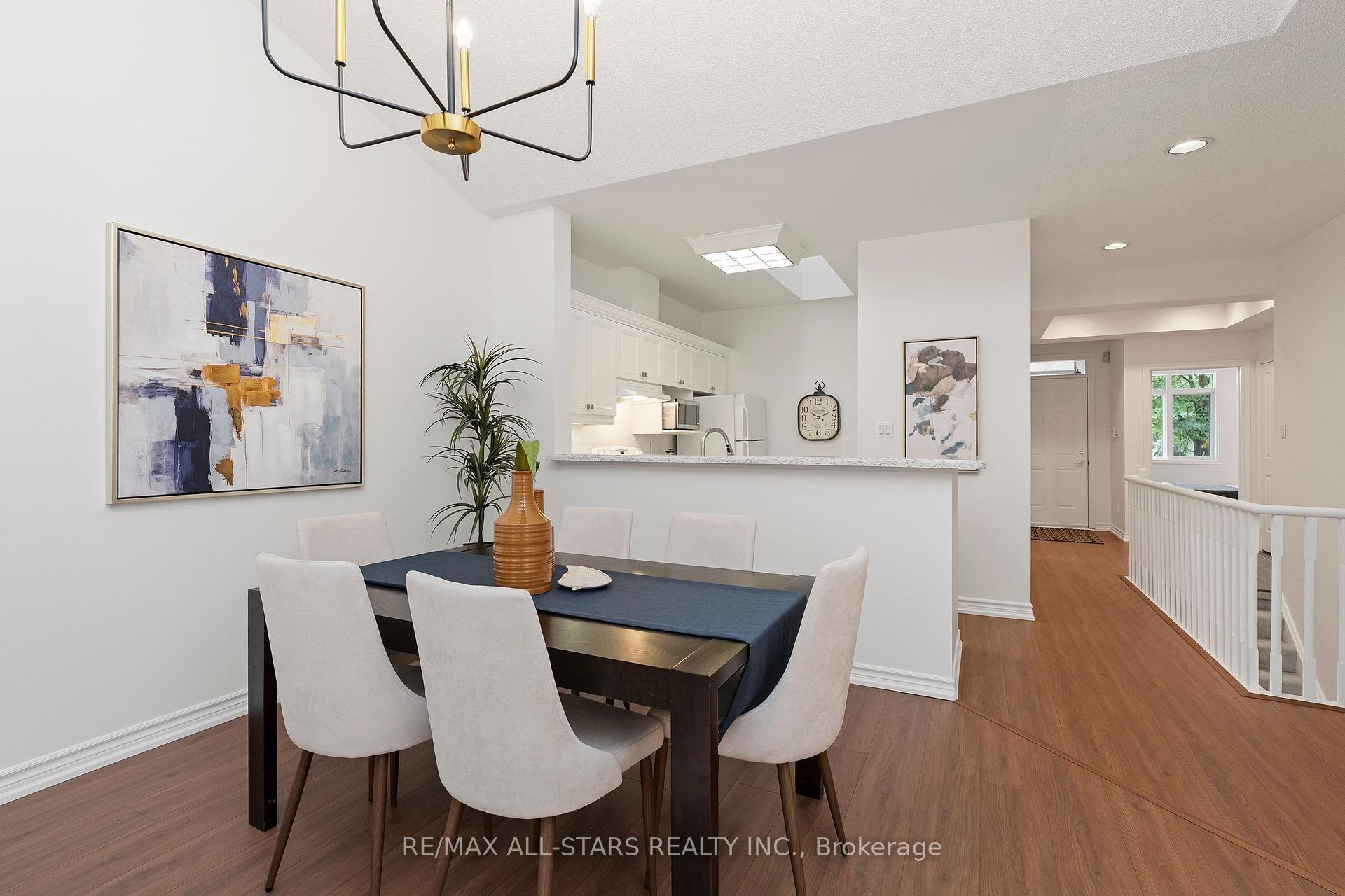 16 Kingfisher Cove Way