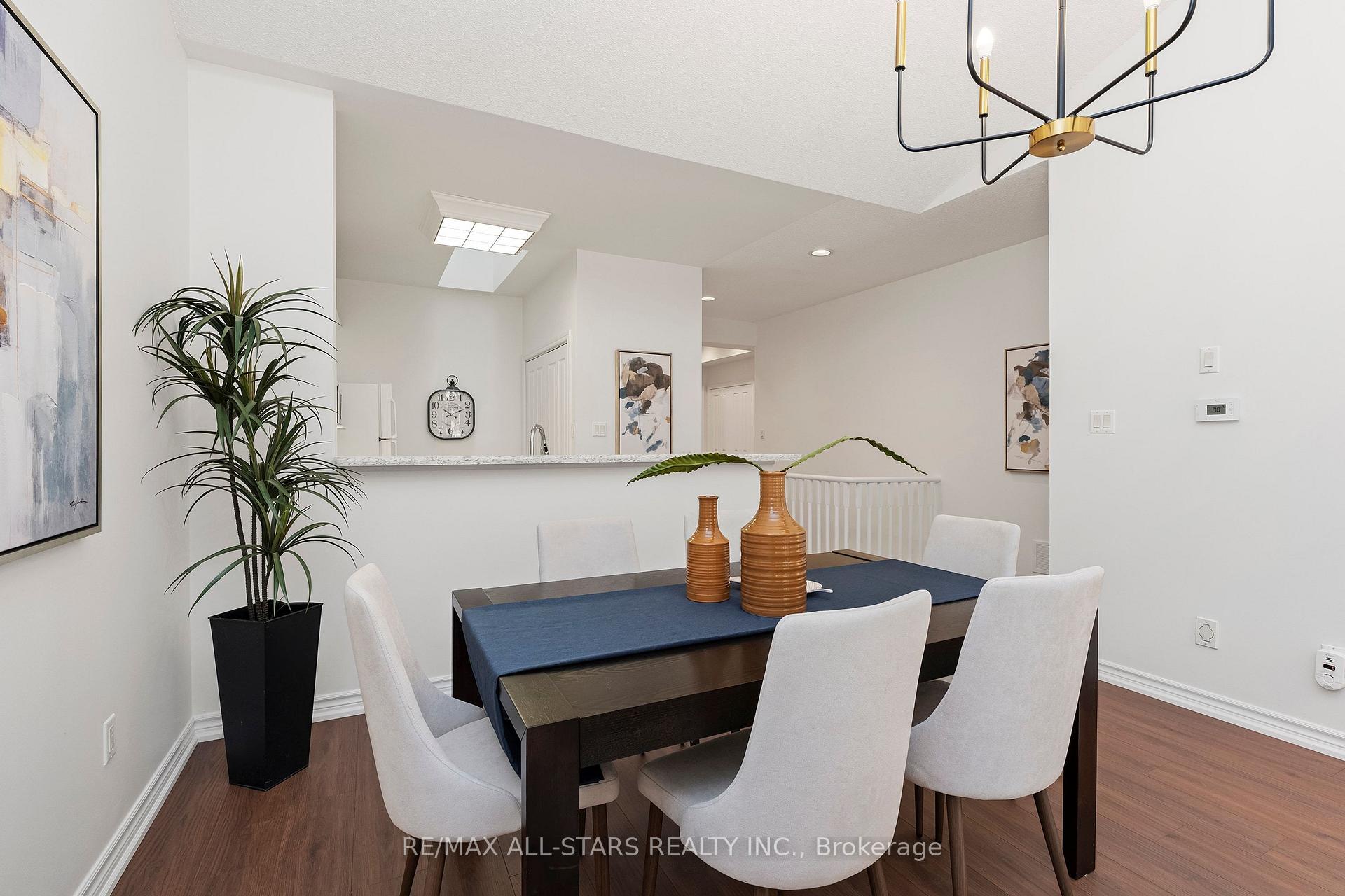 16 Kingfisher Cove Way
