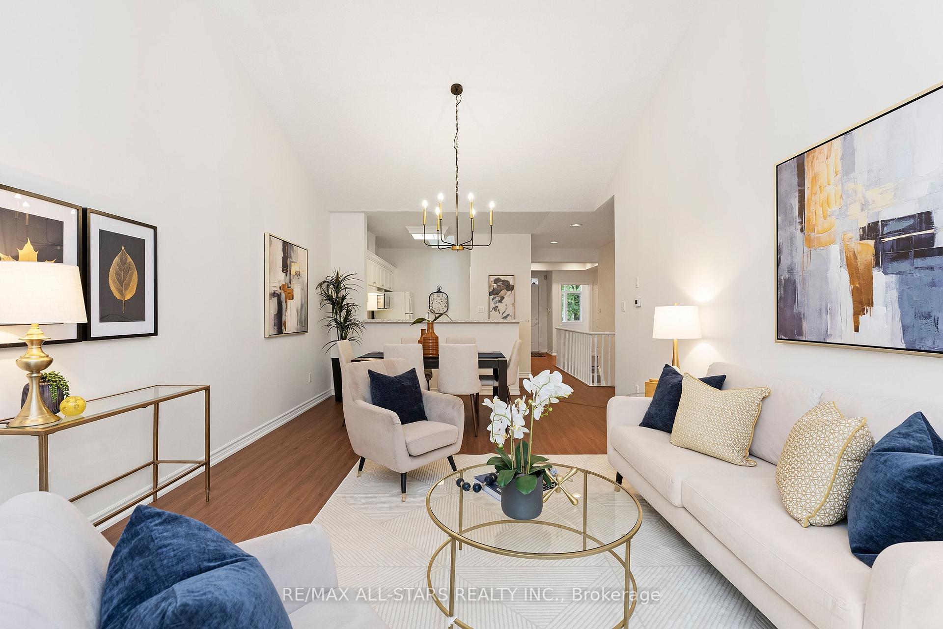 16 Kingfisher Cove Way