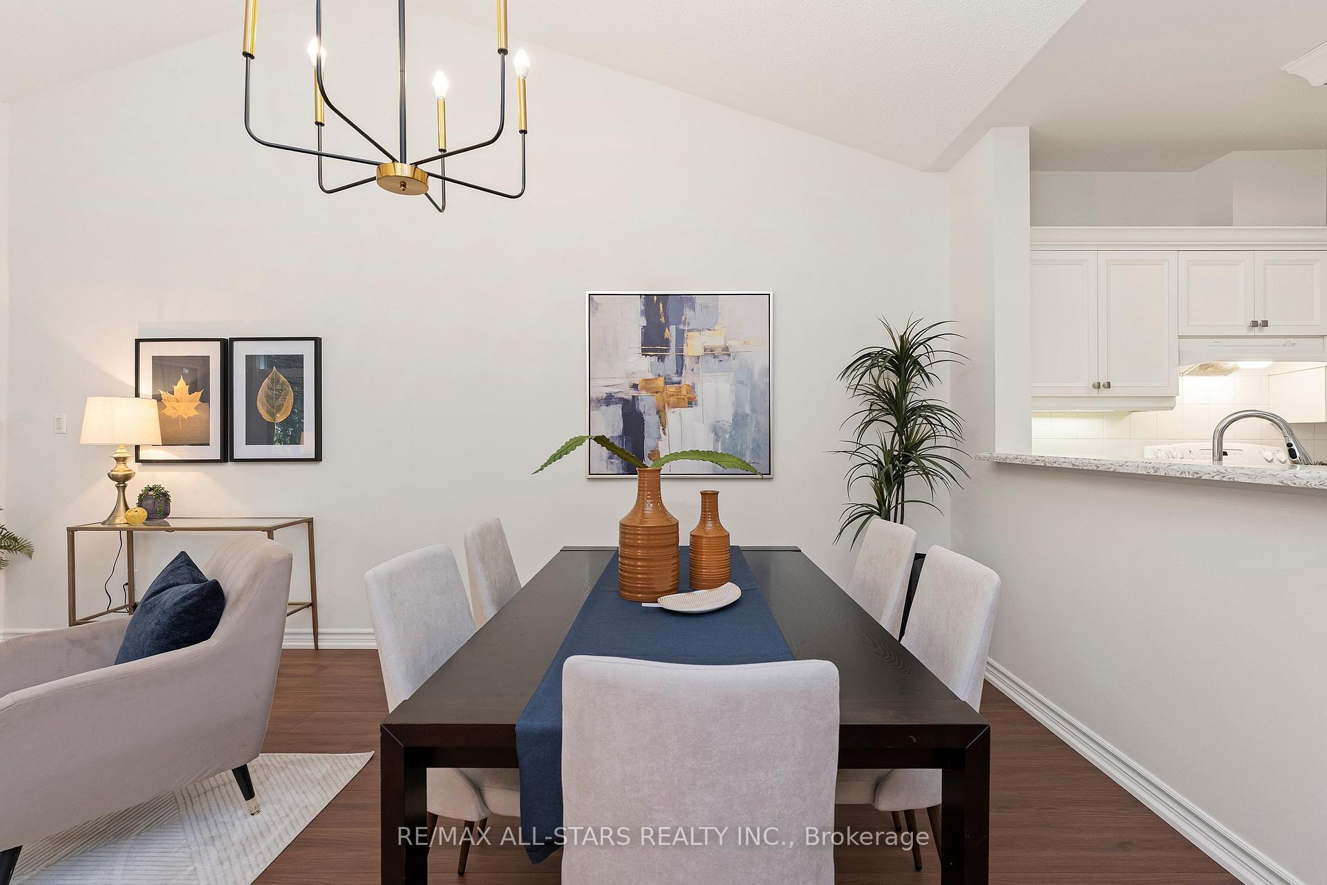 16 Kingfisher Cove Way