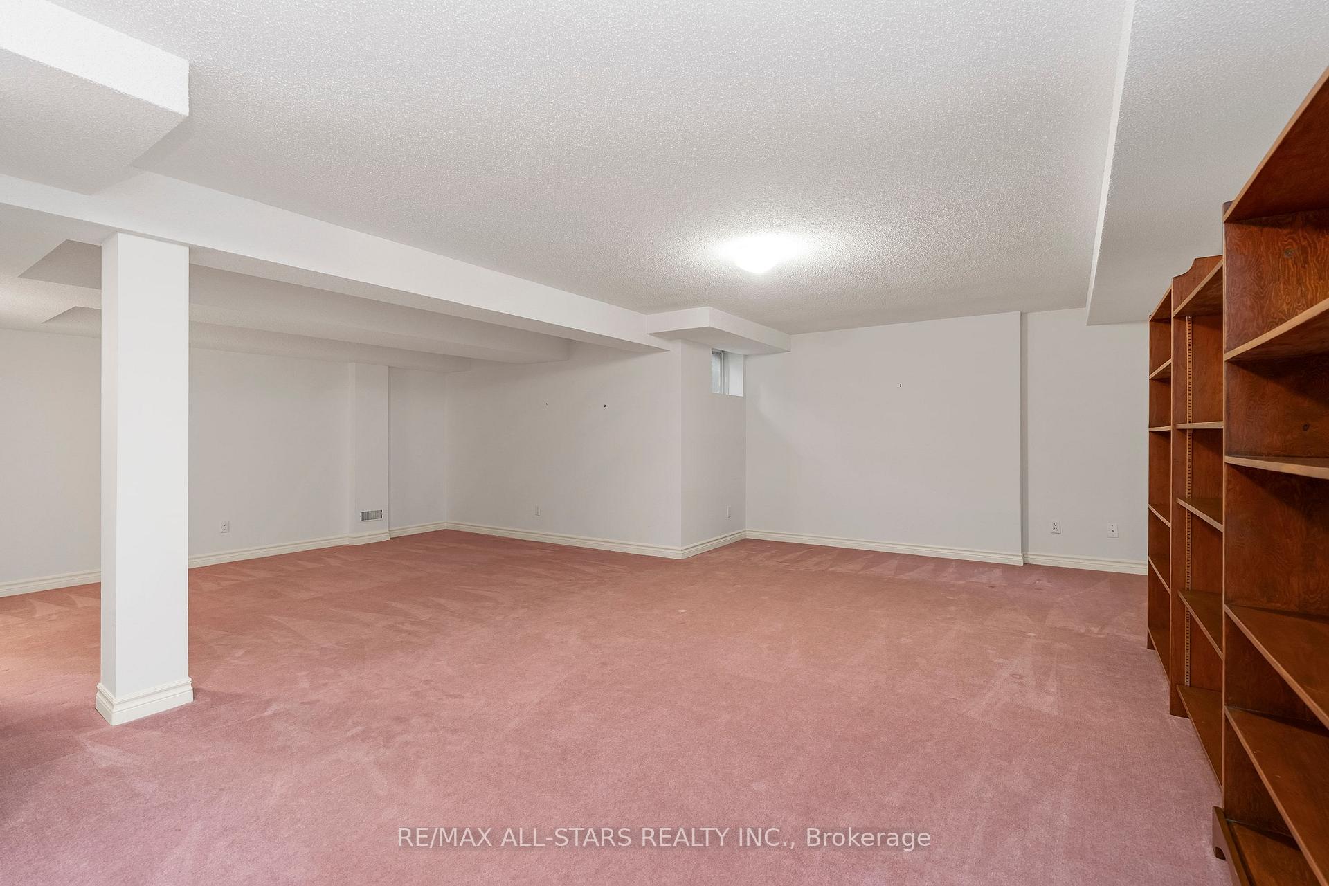 16 Kingfisher Cove Way