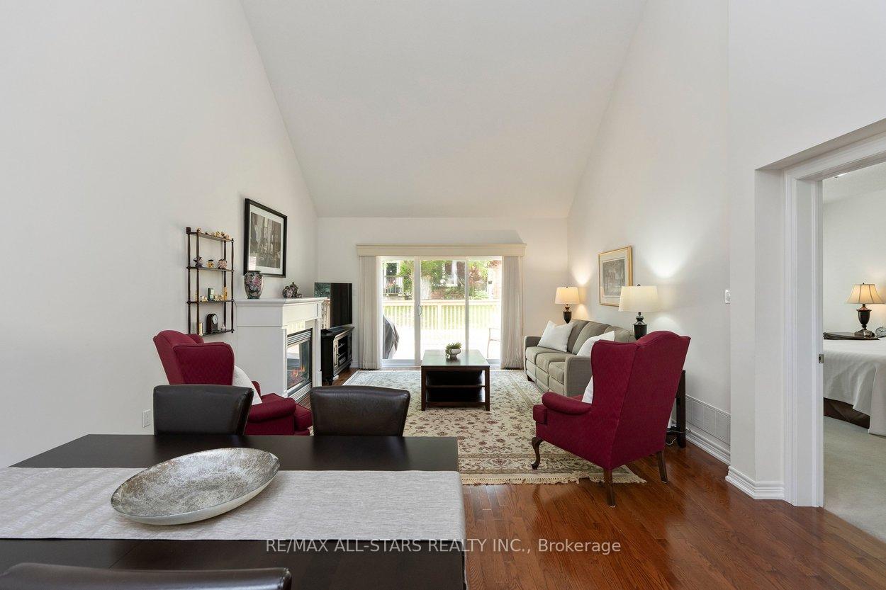52 Oasis Way