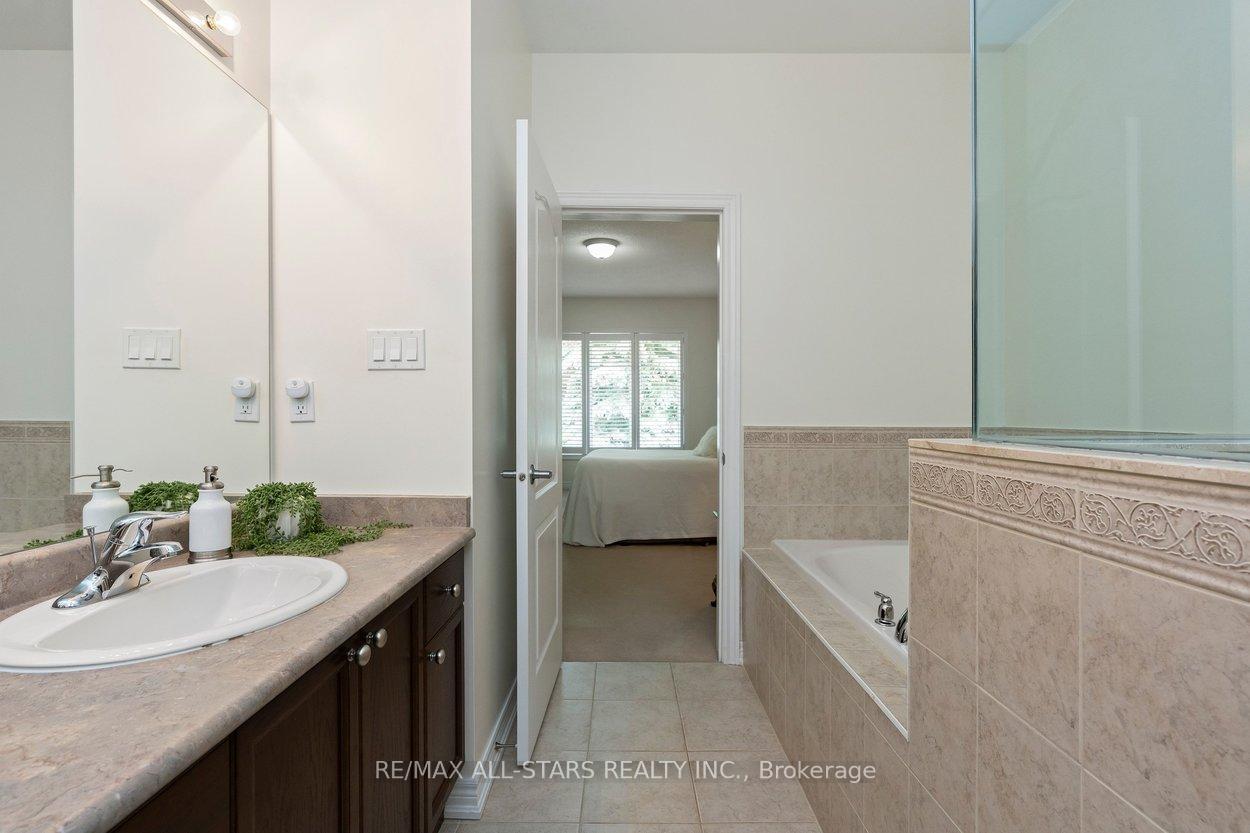 52 Oasis Way