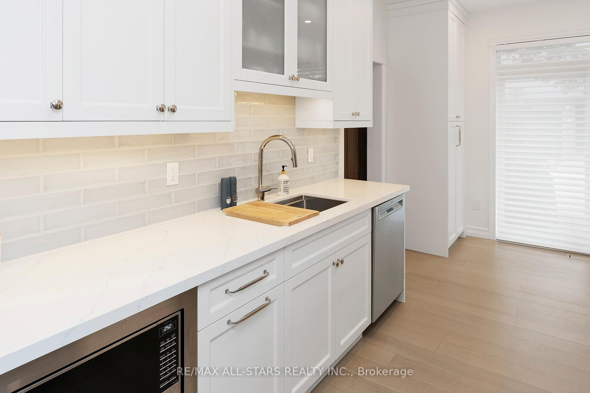 24 Sandpiper Key Way