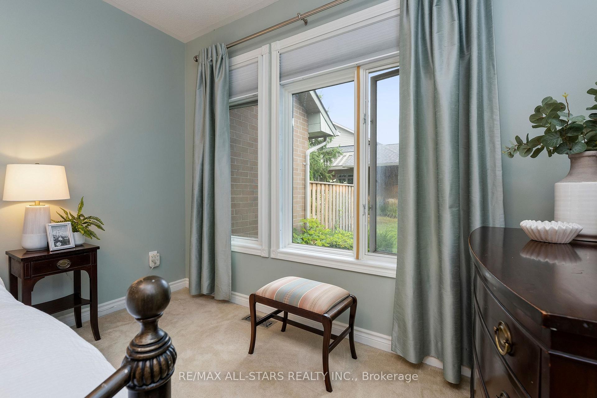 24 Sandpiper Key Way