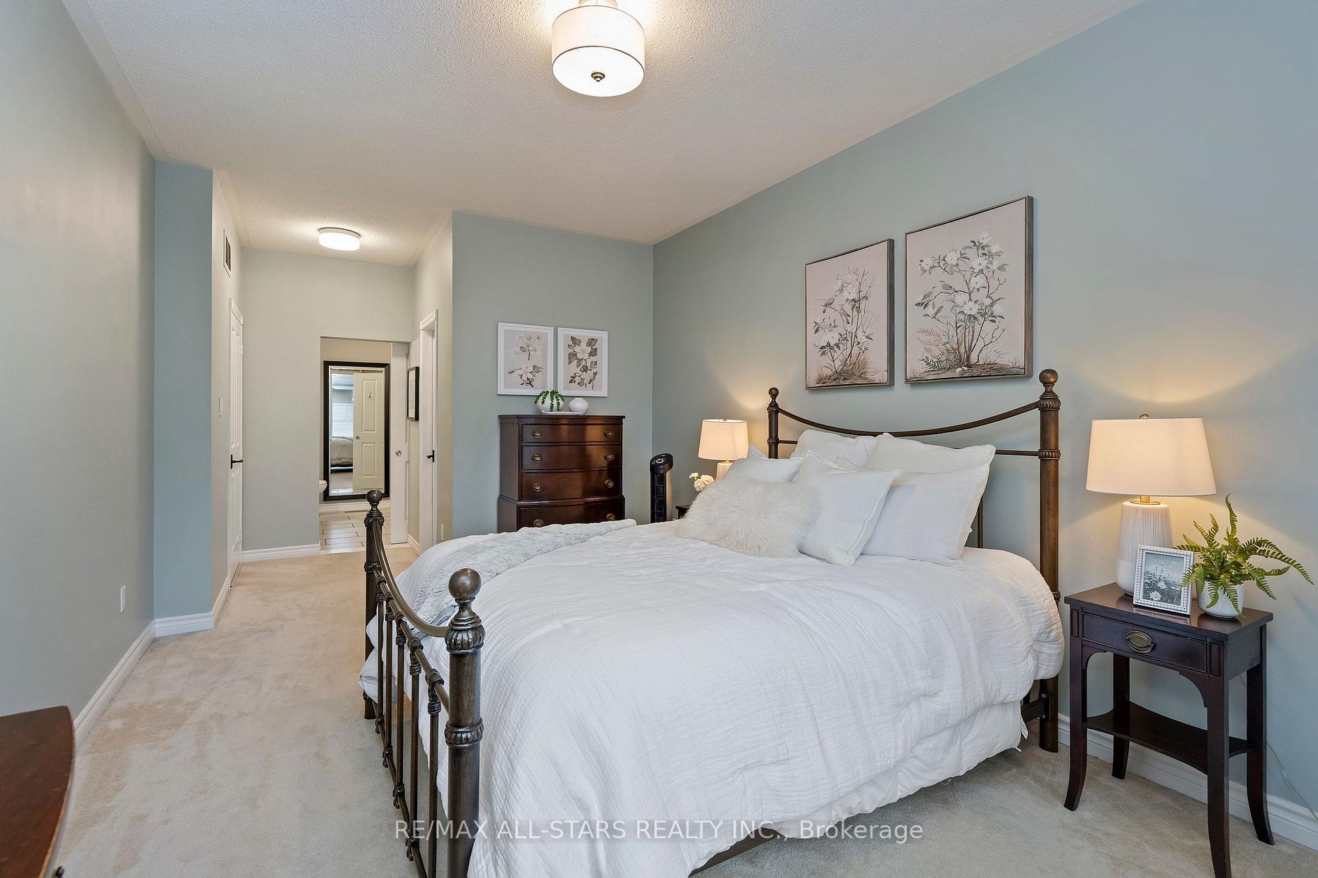 24 Sandpiper Key Way