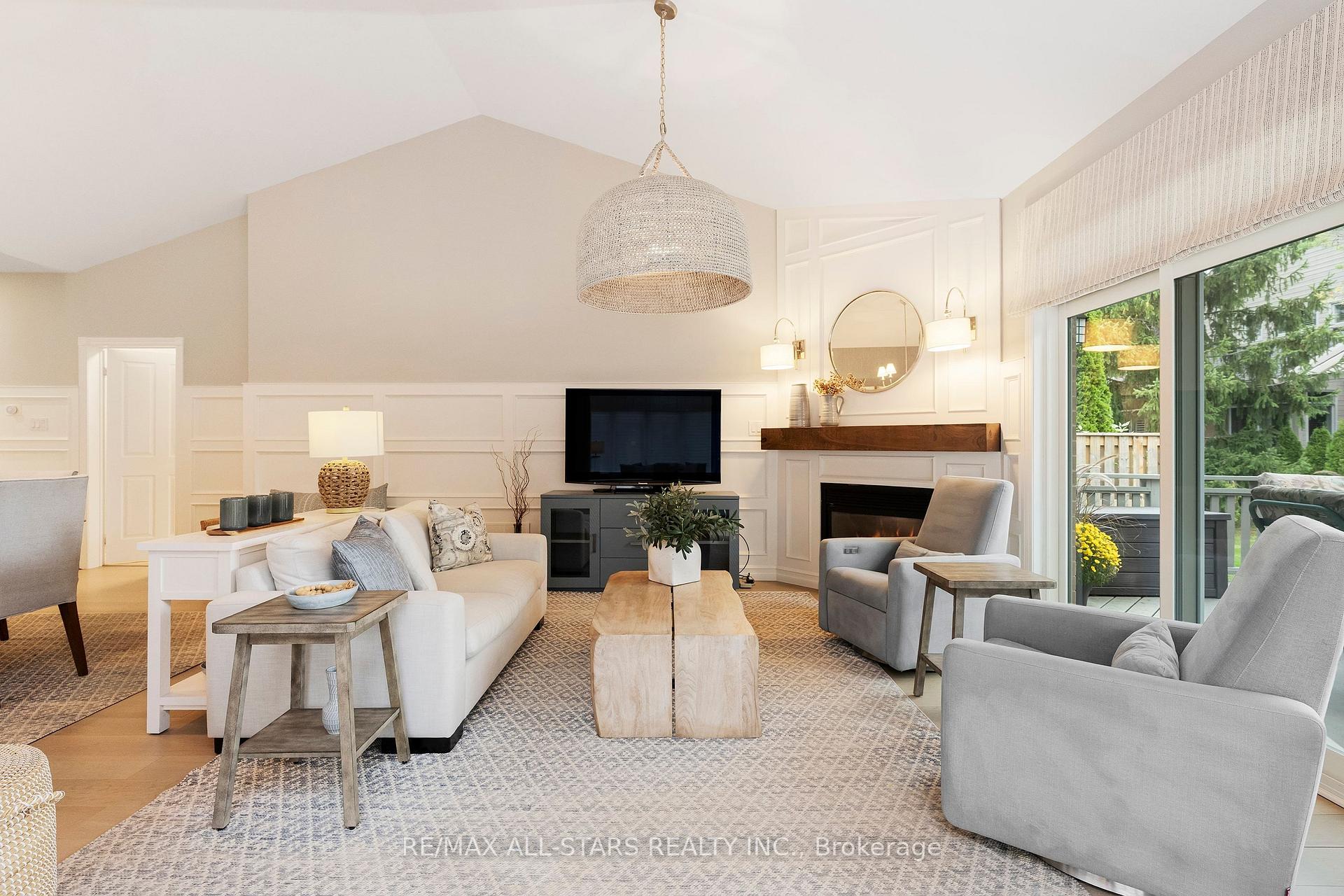 24 Sandpiper Key Way