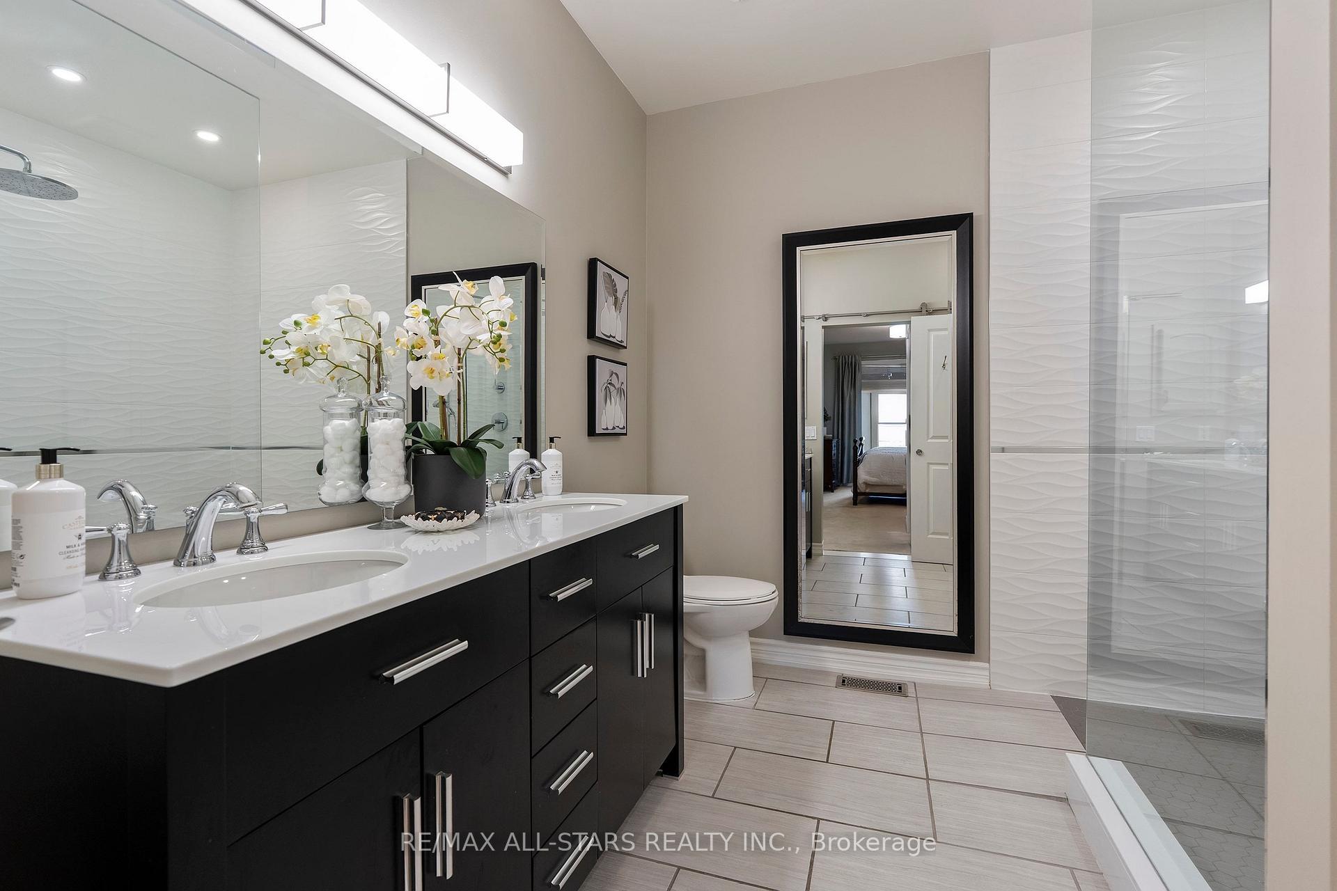 24 Sandpiper Key Way