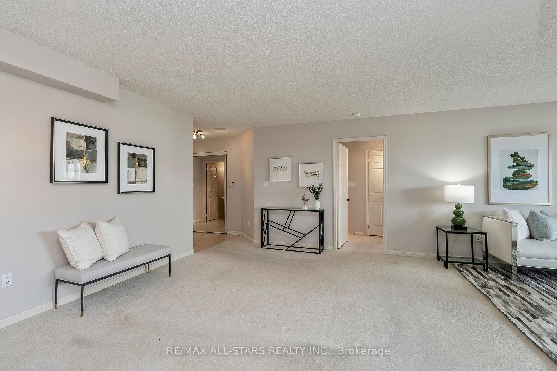 610 Bullock Drive 1102