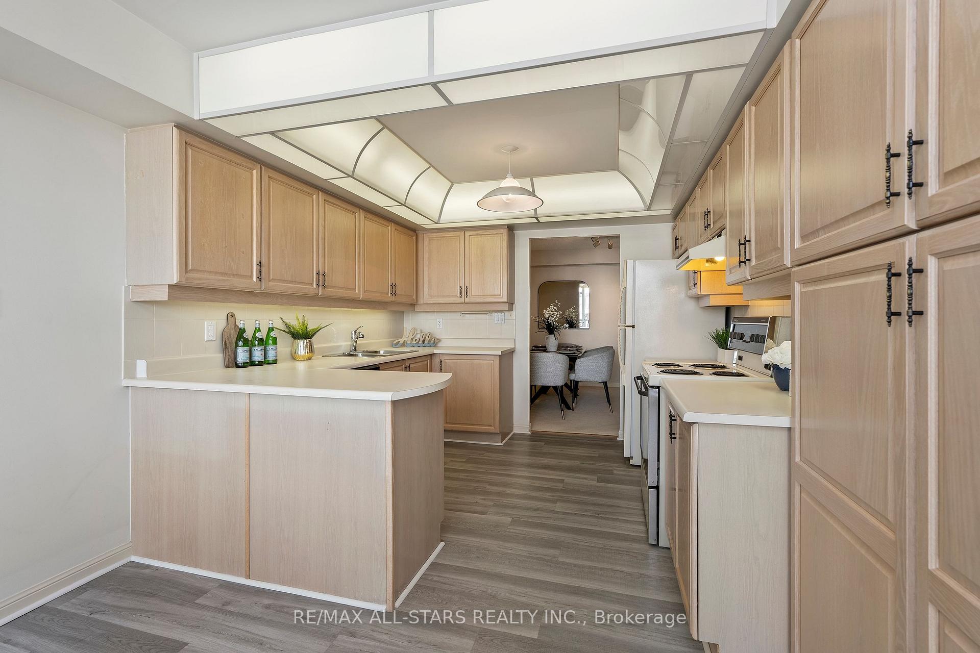 610 Bullock Drive 1102