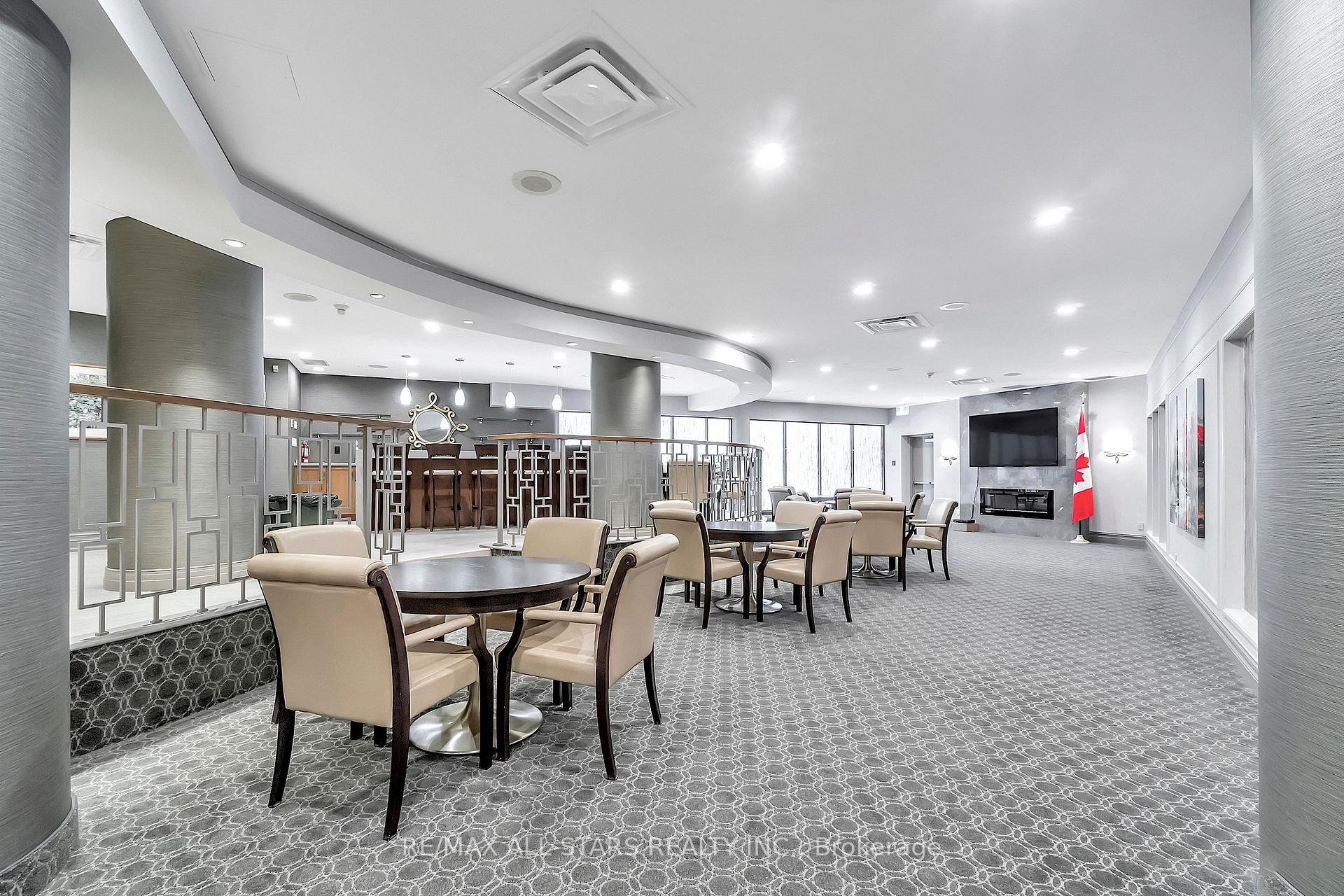610 Bullock Drive 1102
