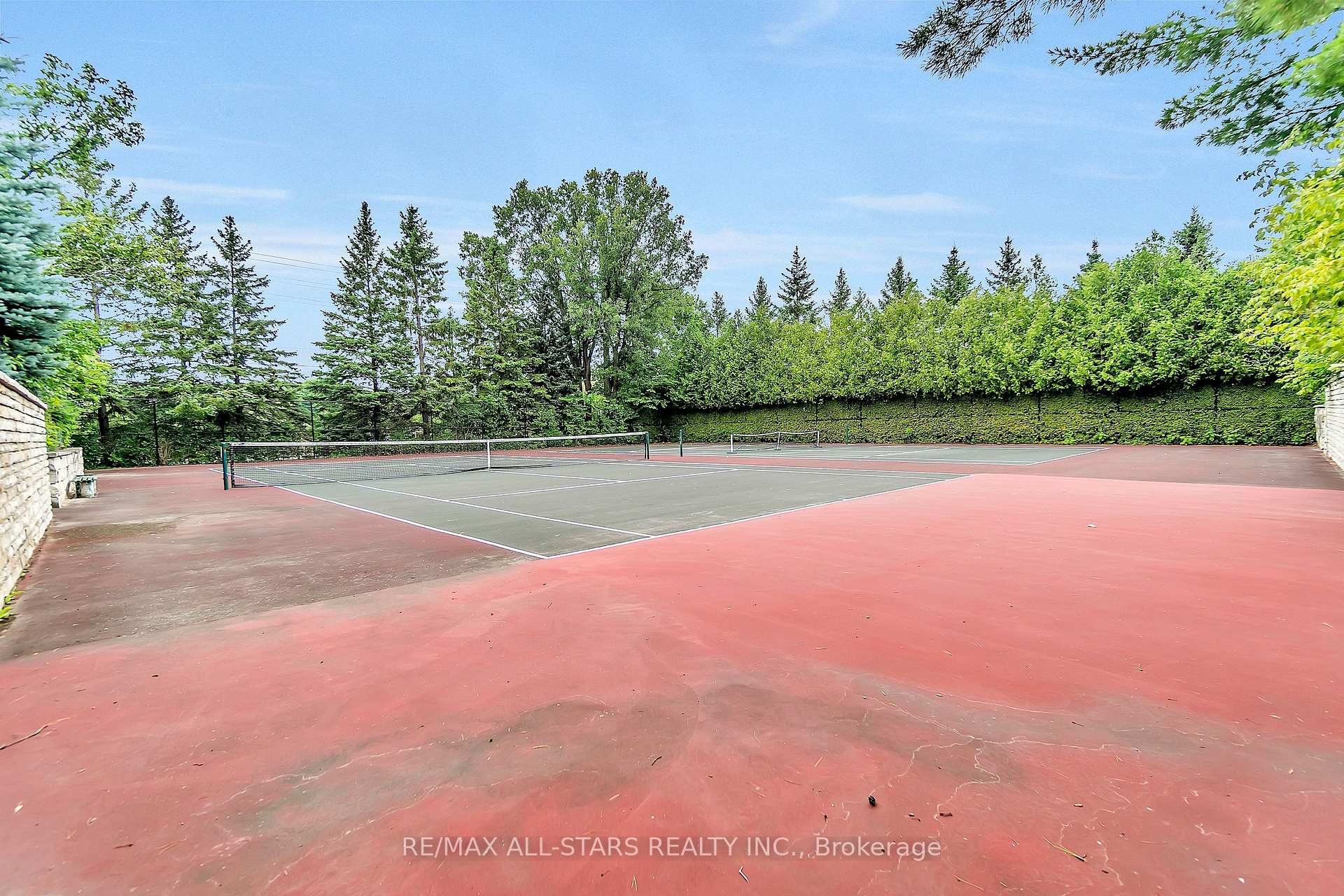 610 Bullock Drive 1102
