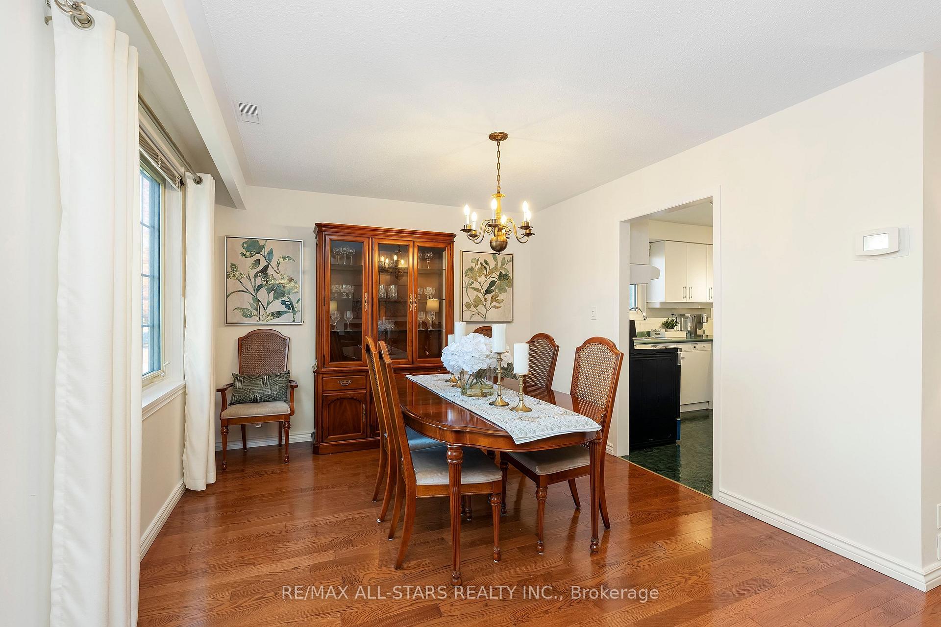 25 Captain Rolph Boulevard