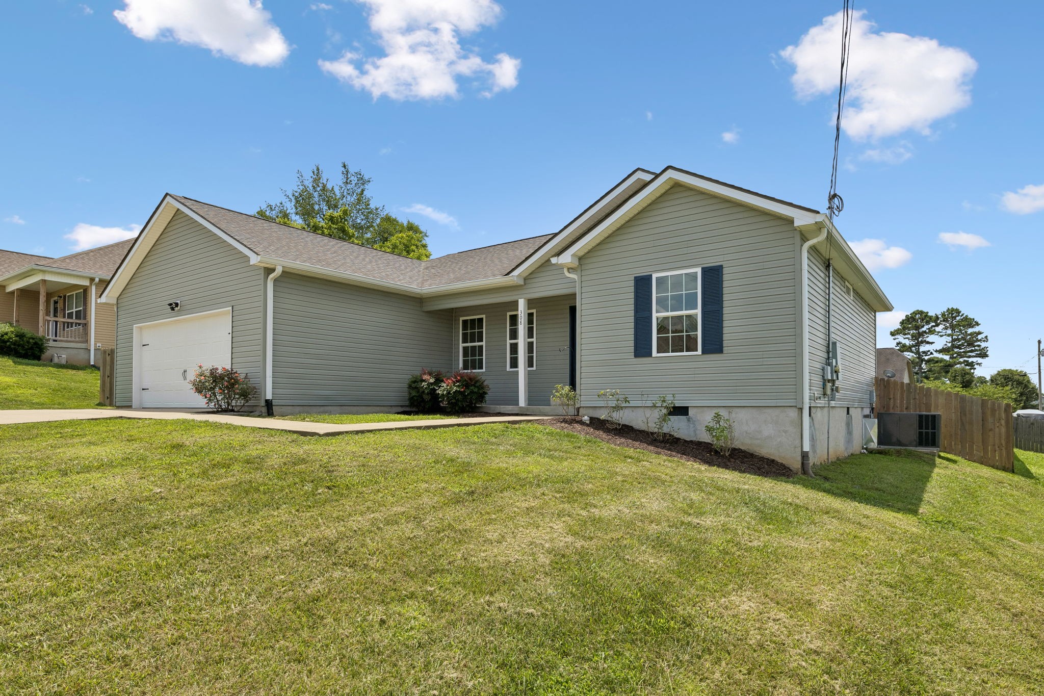 308 Marymont Ln
