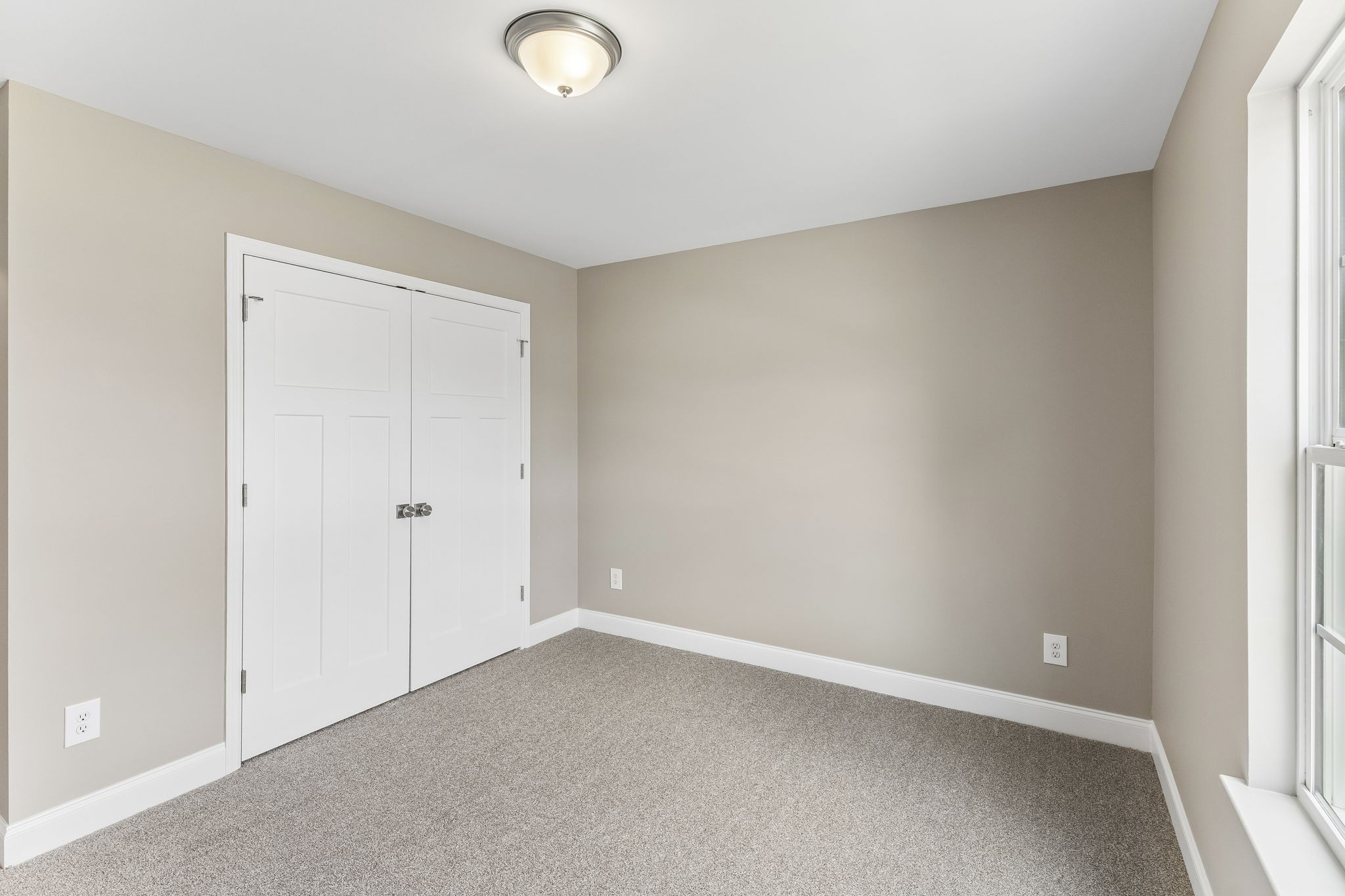 308 Marymont Ln