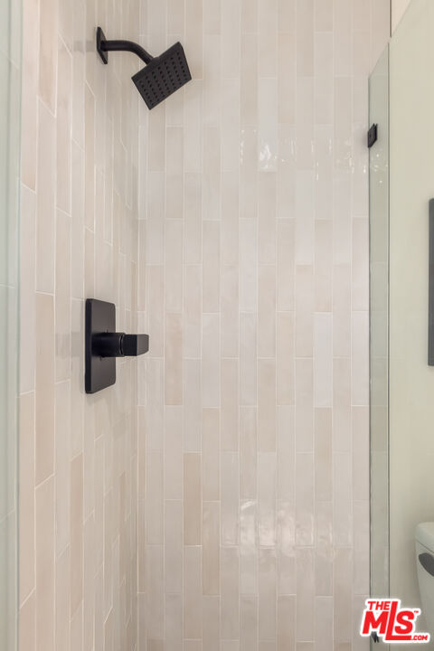 222 7th St Unit: 112