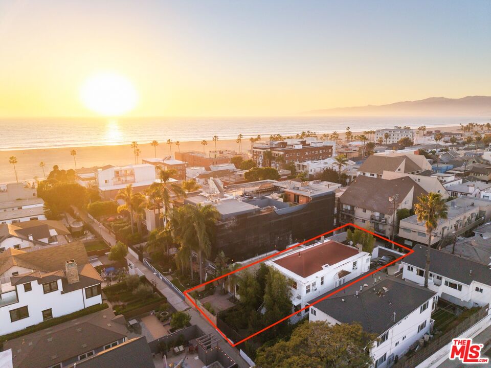 51 Sunset Ave