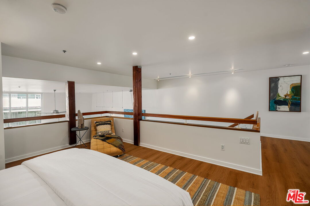 615 Hampton Dr Unit: C102