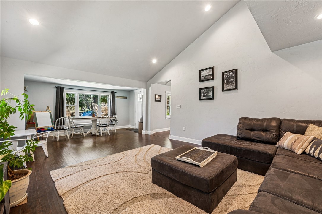 1593 Jacob Miller Rd