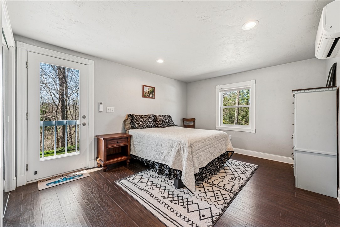 1593 Jacob Miller Rd