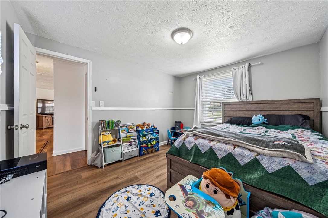 125 Mohawk Dr