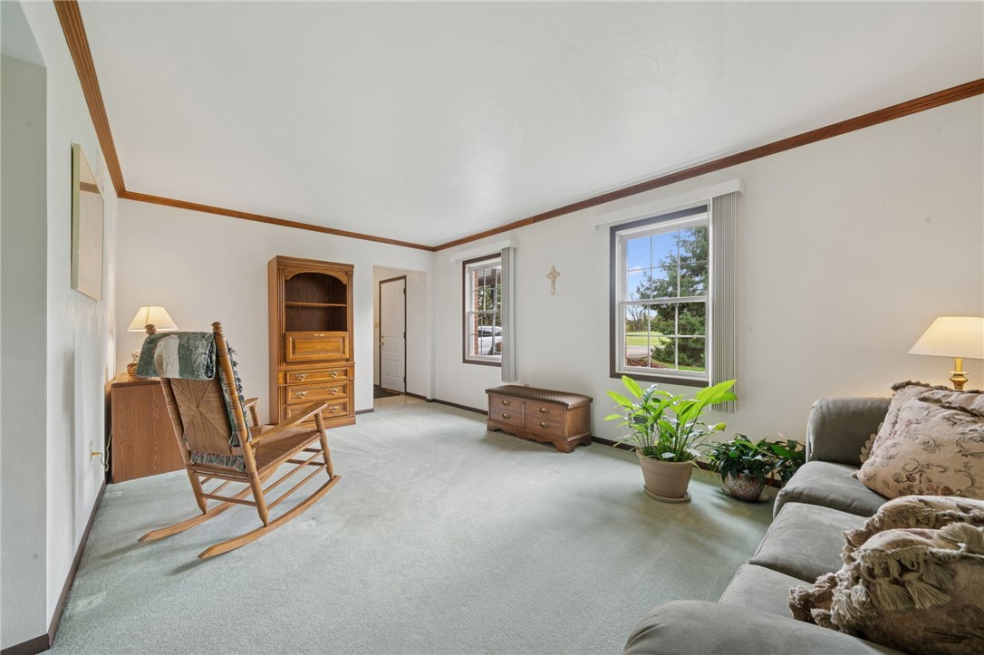 117 Darrow Rd